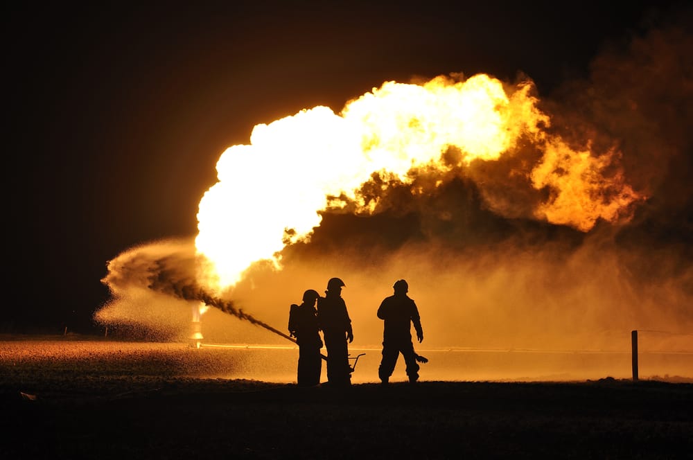 В КМГ рассказали подробности тушения пожара на месторождении Каламкас