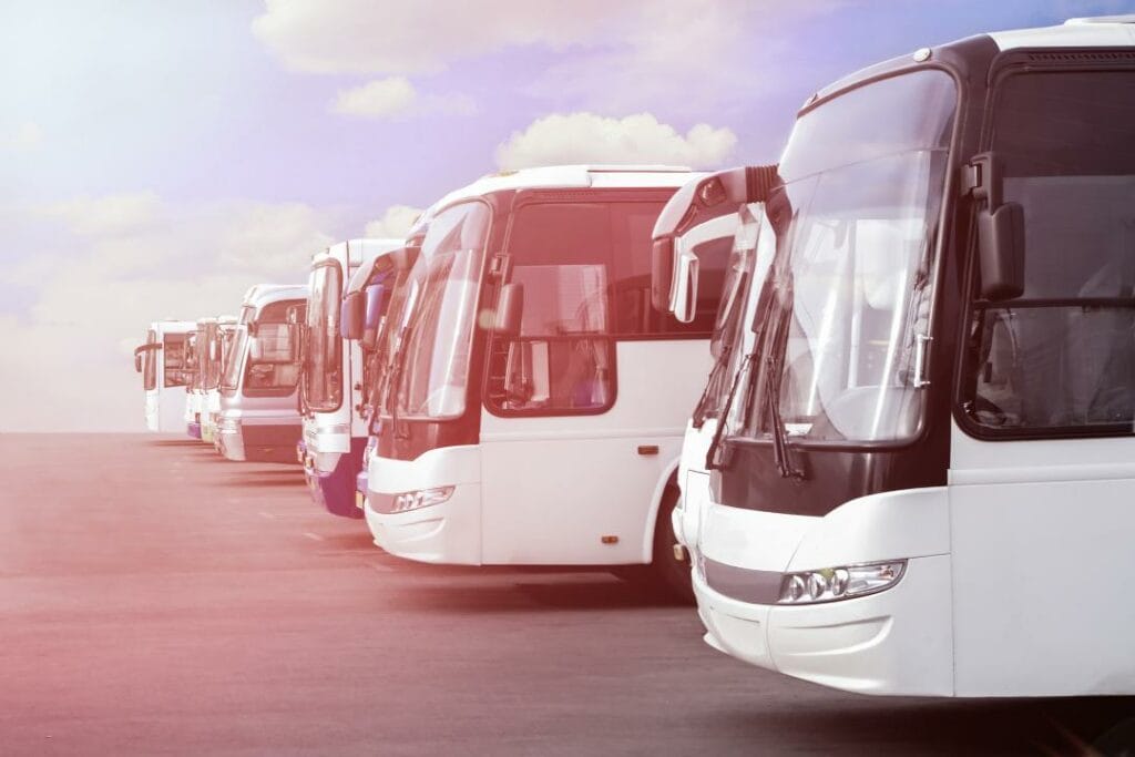 Незначительный рост продаж автобусов и грузовиков в 2019 году прогнозируют в АКАБ