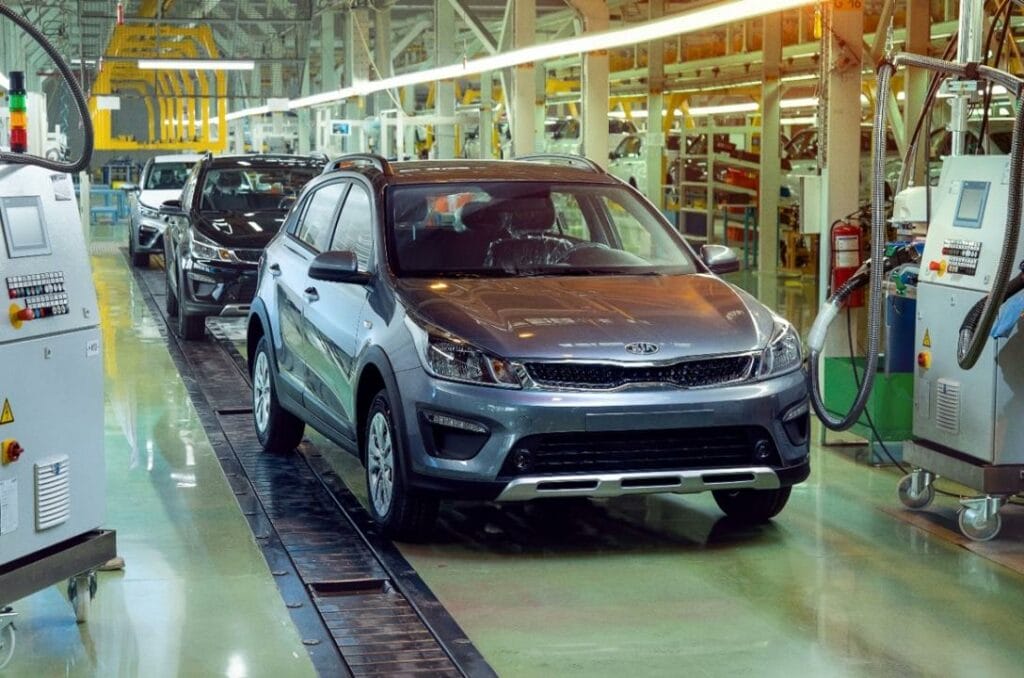 В Усть-Каменогорске стартовал выпуск нового кроссовера KIA