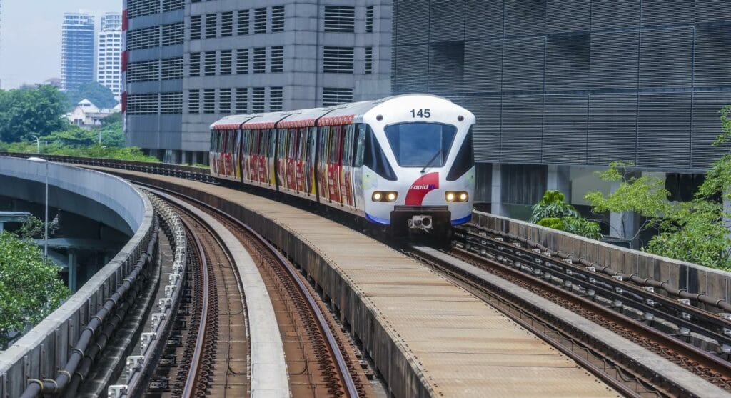 Строительство надземного метро в Нур-Султане будет реализовано