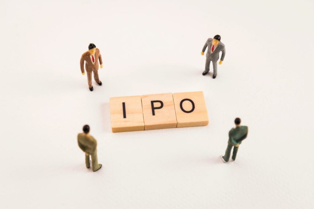 Отдать приоритет населению во время IPO нацкомпаний предлагают в Казахстане