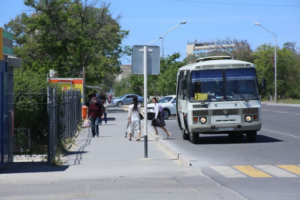 В Актау продадут предпринимателям автобусные остановки