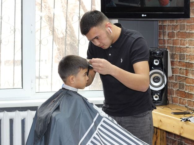 Кому аким Балхаша раздает гранты