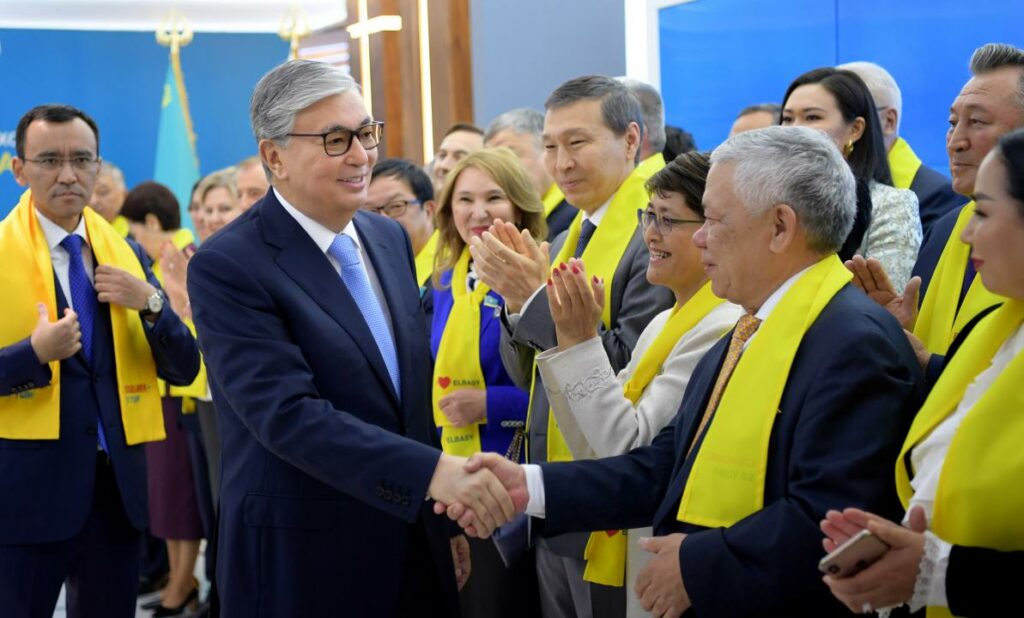 Токаев планирует совершить перестановки в правительстве