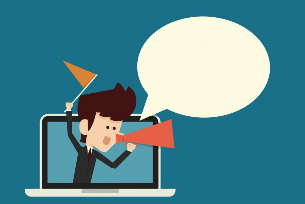 В Казахстане предложили регулировать рекламу в интернете