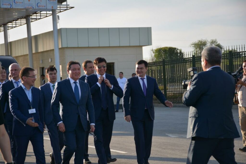 В Шымкенте не смогут работать пассажироперевозчики со старыми автобусами