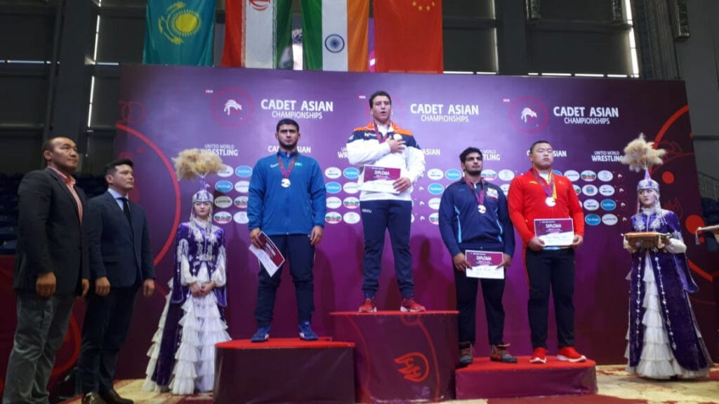 Казахстанские спортсмены завоевали 15 медалей на чемпионате Азии по борьбе