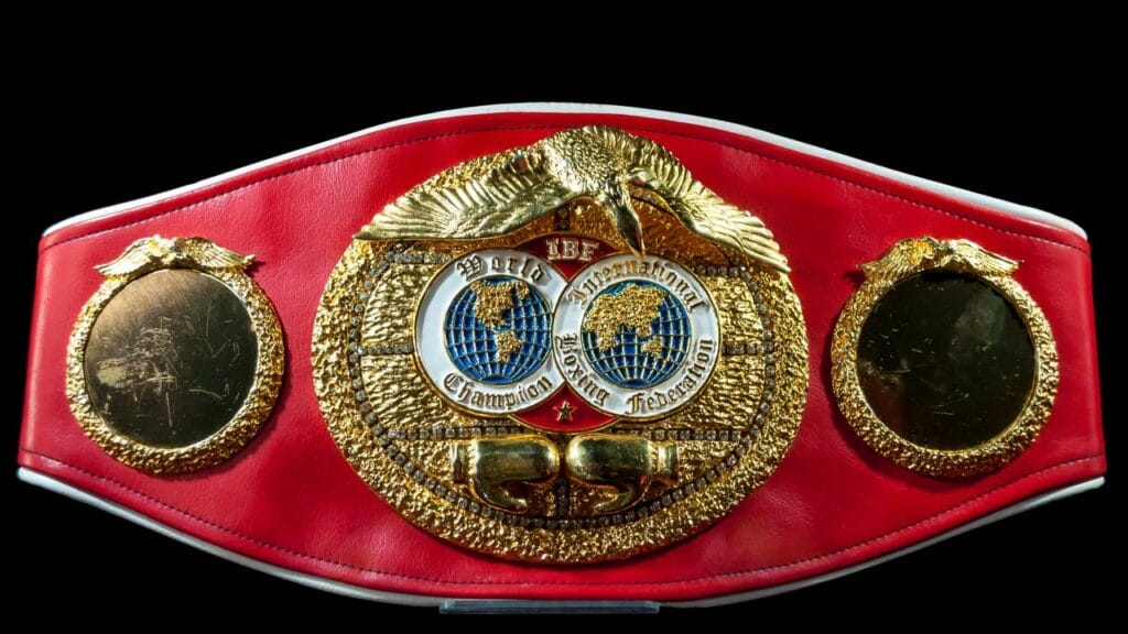 IBF открыла Головкину дорогу к возвращению титула