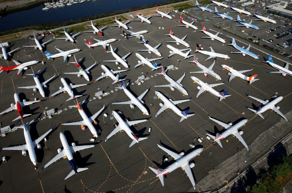 Компания Boeing понесла убыток почти в $3 млрд за квартал