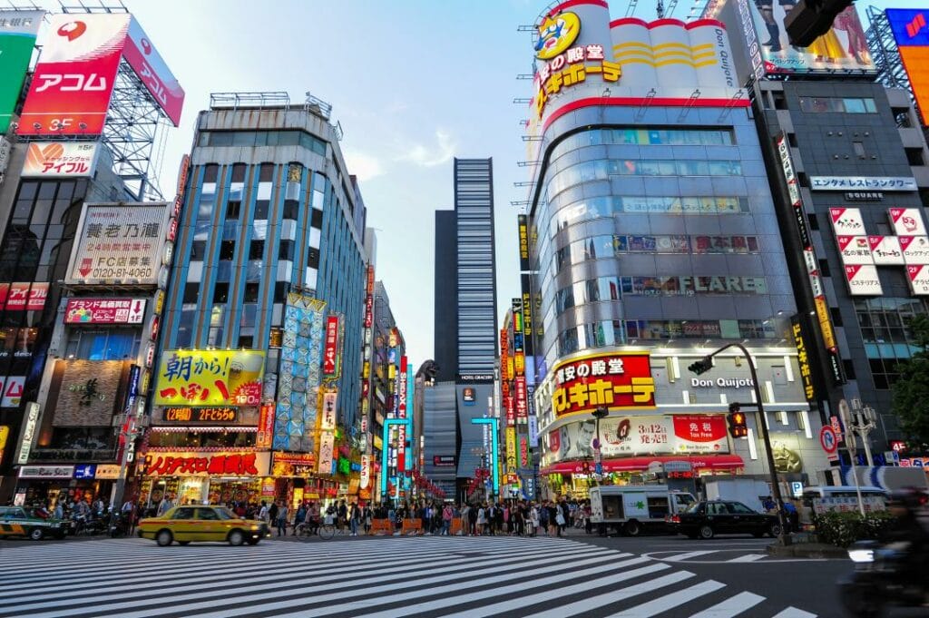 Токио. Фото: nosonjai / Shutterstock.com