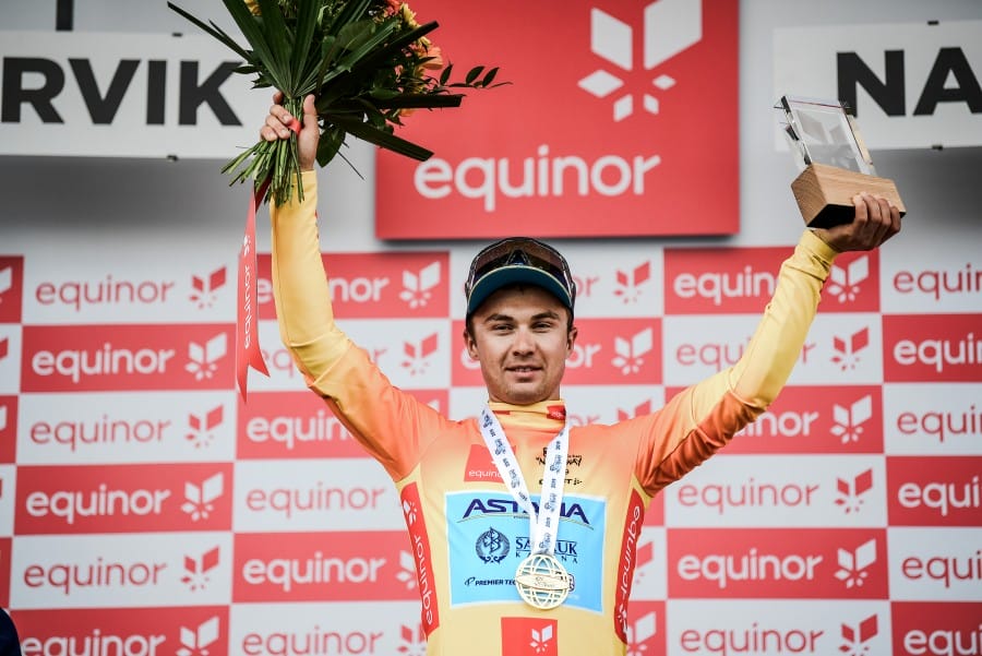 Казахстанец выиграл самую северную велогонку мира