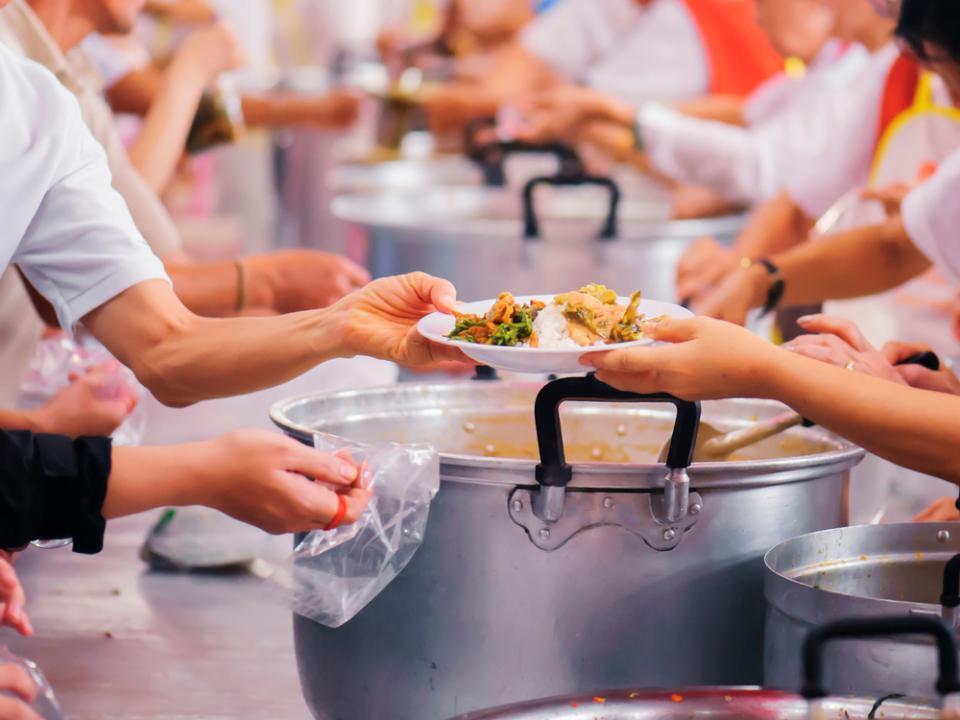 Как открыть столовую быстрого питания в Шымкенте