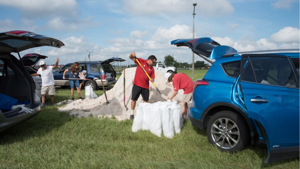 Флорида готовится к урагану наивысшей категории