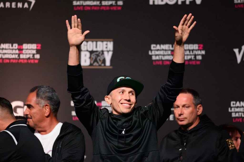 Глава украинского профи-бокса считает GGG фаворитом боя с Деревянченко