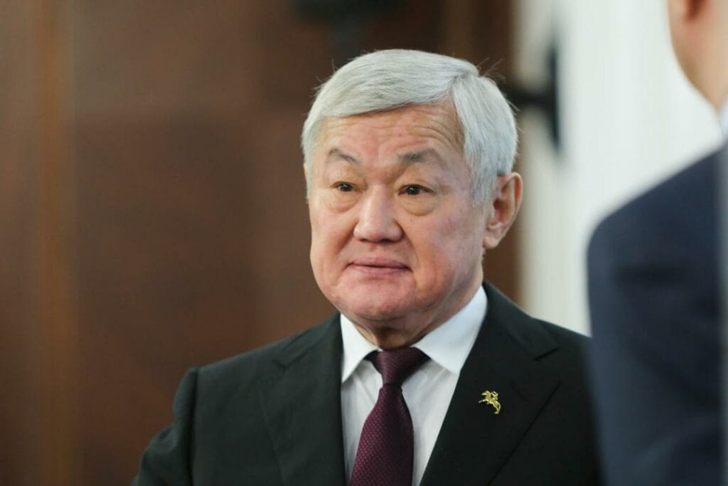 Бердибек Сапарбаев рассказал общественности Алматы о поддержке бизнеса