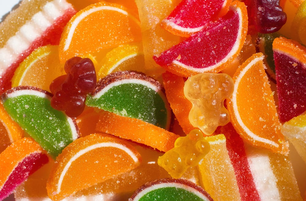 Актюбинец бросил геологию и стал зарабатывать на мармеладе