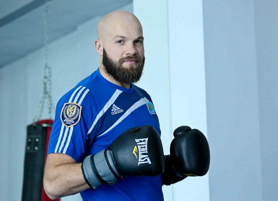 AIBA ищет пути примирения с Левитом