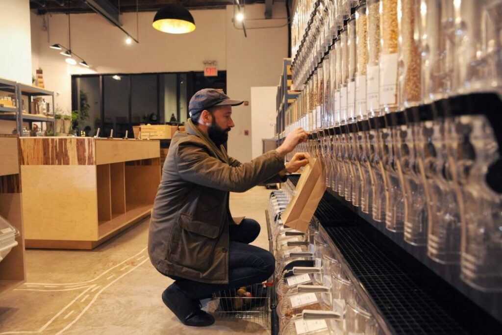 Крупным компаниям нелегко отказаться от пластика