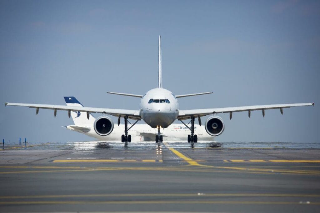 США закрыли небо Ирана и Ирака для своих пассажирских самолетов