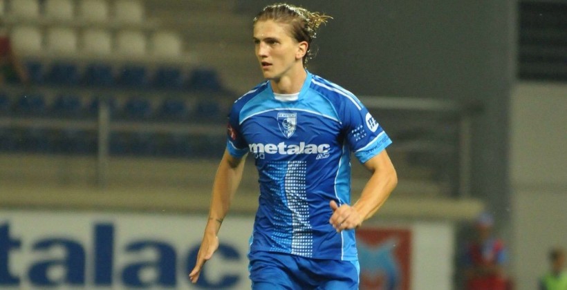 Дебютант Премьер-лиги приобрел футболиста стоимостью 900 тысяч евро