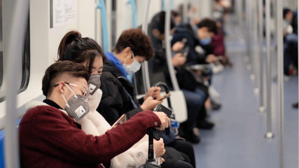 Жертвами коронавируса стали 908 человек