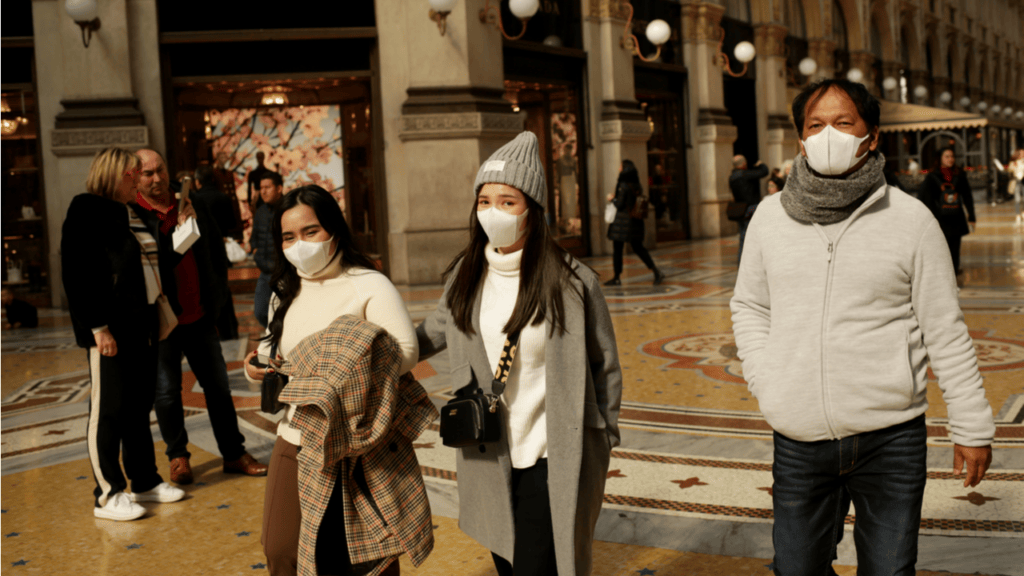 Всю Италию поместили на карантин