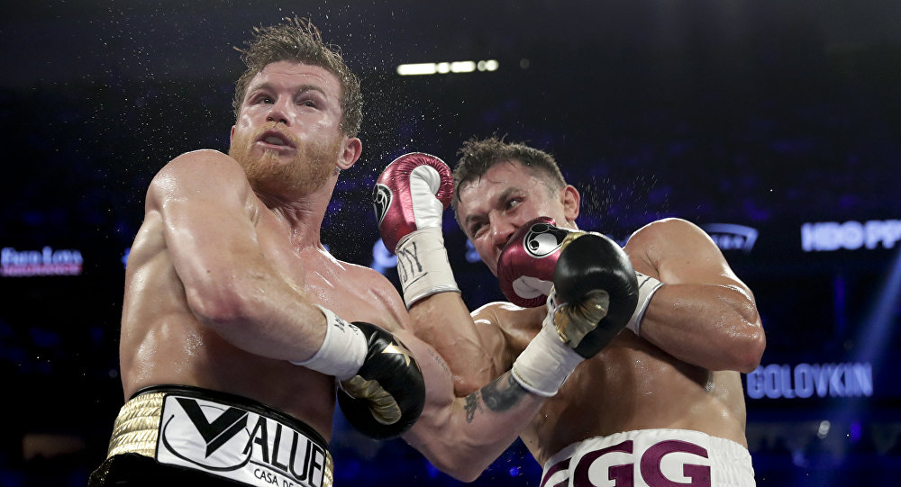 СМИ назвали дату третьего боя Головкина с Альваресом