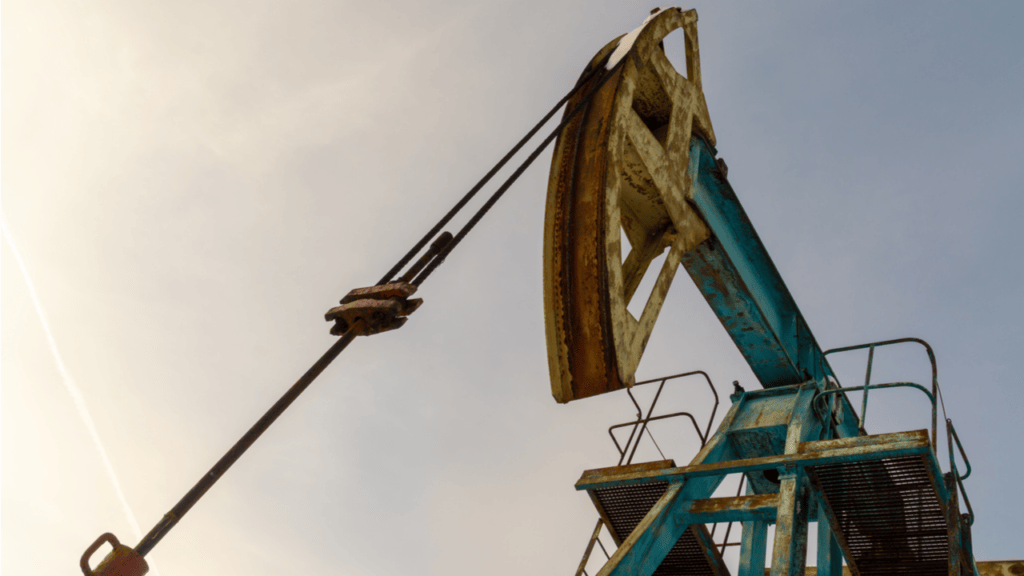 Rystad Energy прогнозирует сокращение затрат в нефтедобычу почти на 70%