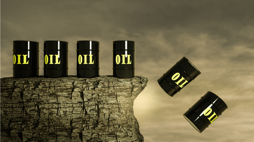 Мировые нефтехранилища скоро переполнятся