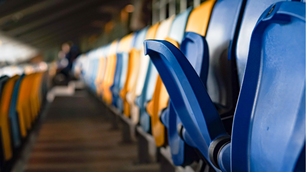 Английские клубы могут потерять более 1 миллиарда фунтов из-за коронавируса