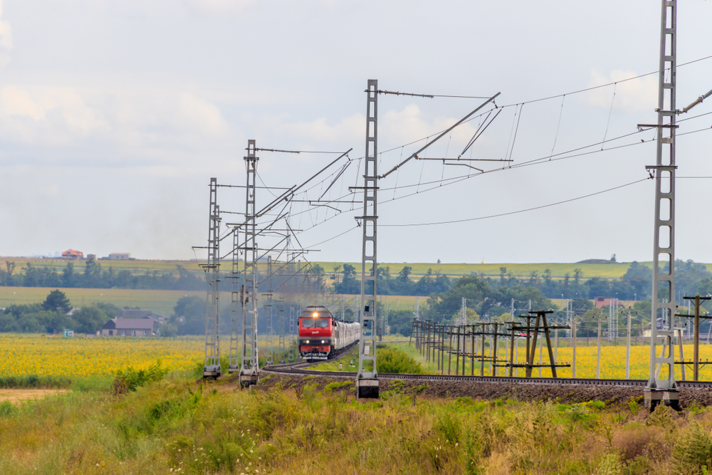 Россия приостановила железнодорожное сообщение