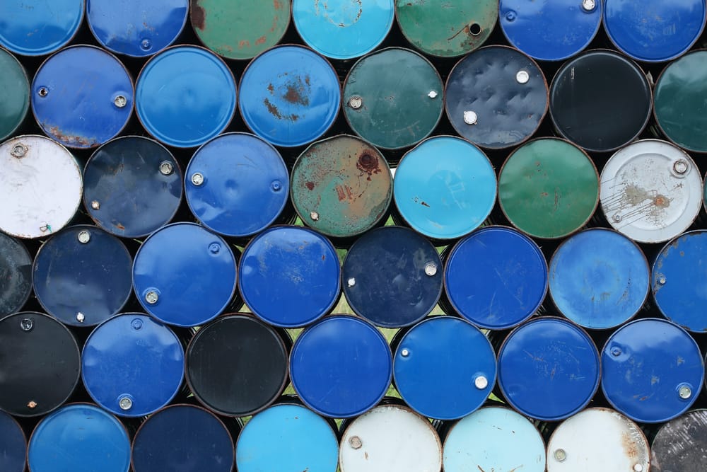 Нефть выросла после разговора Путина и короля Саудовской Аравии