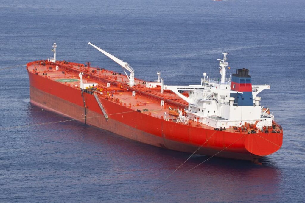 Казахстан увеличил экспорт нефти через Каспий