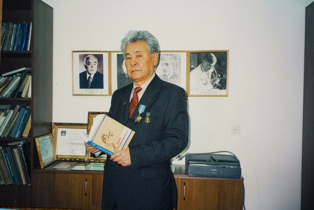 Фото из личного архива Алшынбая Рахишева