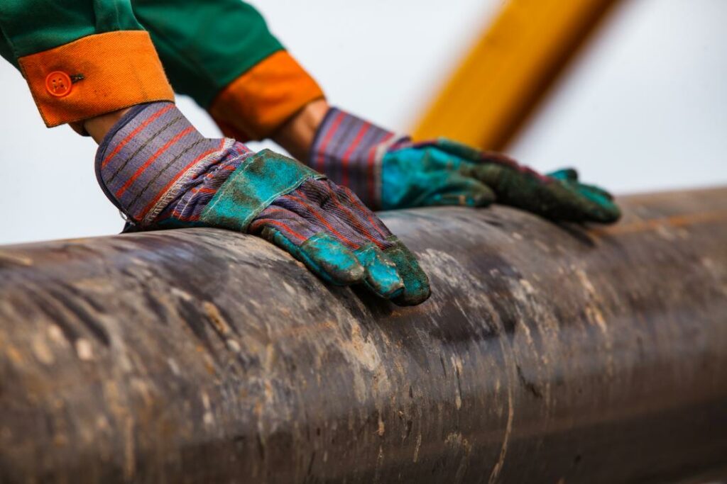 Всемирный банк снизил годовой прогноз на нефть