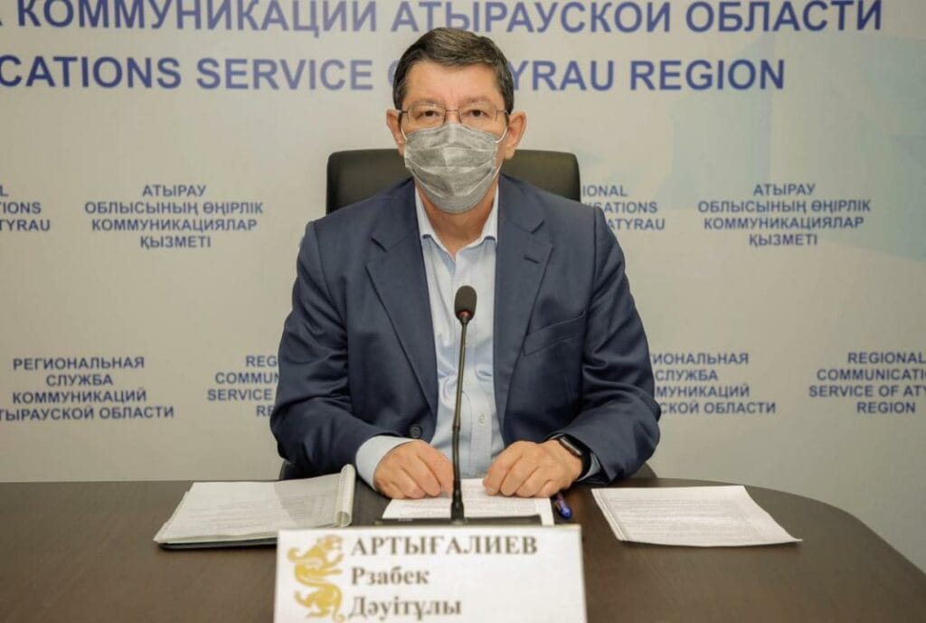 Эвакуированным с Тенгиза рабочим сохранят зарплату