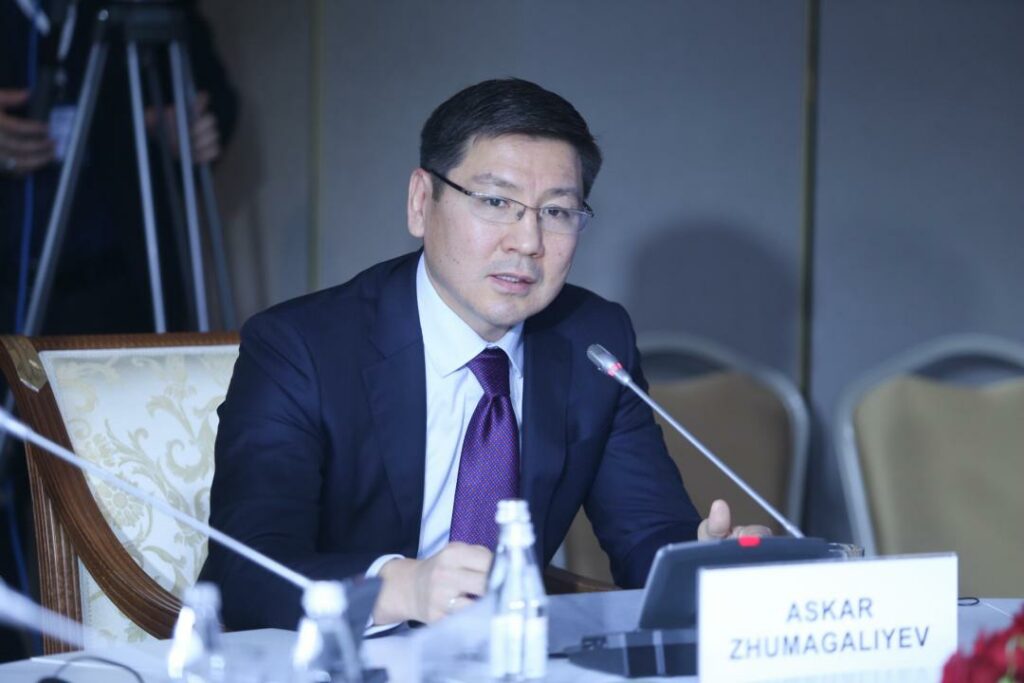 Аскар Жумагалиев покинул пост министра цифрового развития
