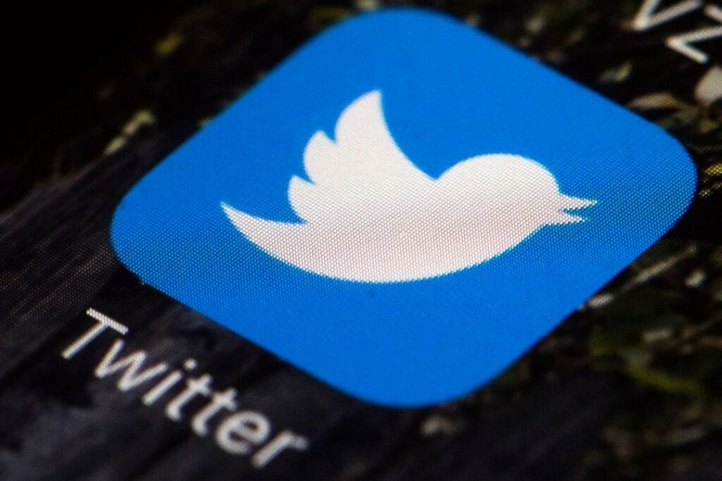 Инвесторы начали скупать акции Twitter на фоне сообщений о росте пользователей