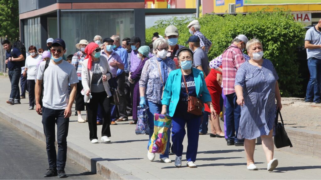 В Казахстане за день больше человек выздоровело от COVID-19, чем заболело