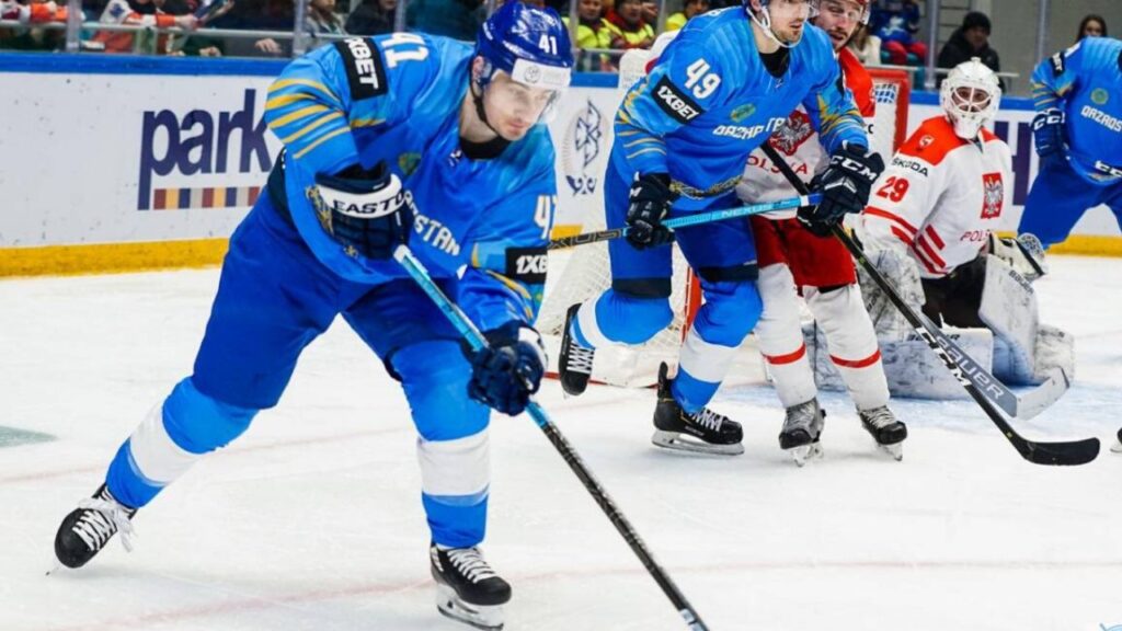Казахстан проиграл Норвегии на виртуальном чемпионате мира по хоккею