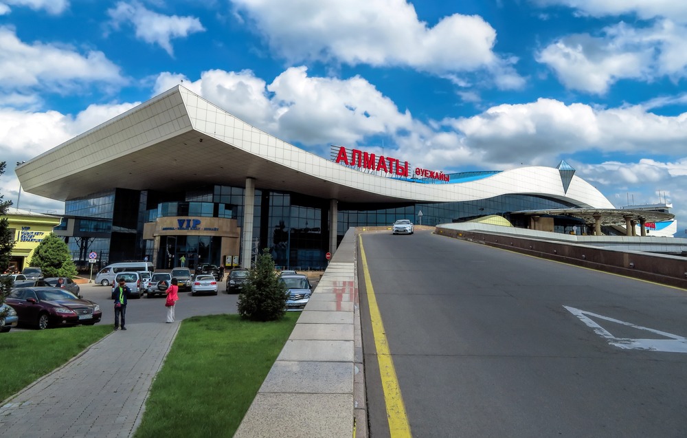 Алматинский аэропорт продали за $415 млн