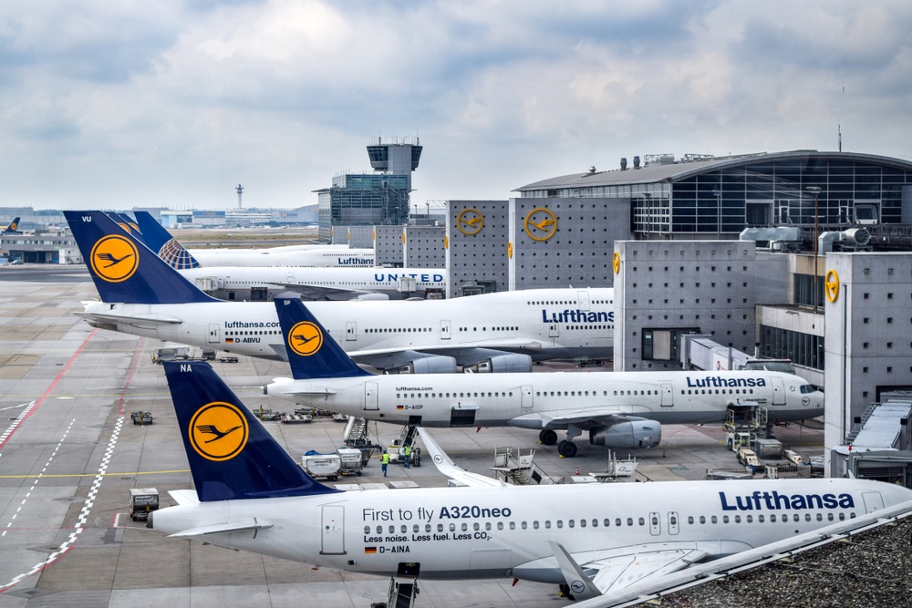 Lufthansa сокращает авиапарк на 40 самолетов из-за пандемии