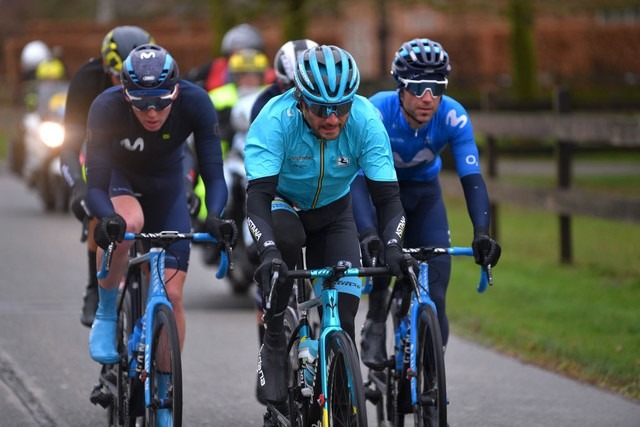 Велокоманда «Астана» сократила зарплату своим гонщикам на 30%