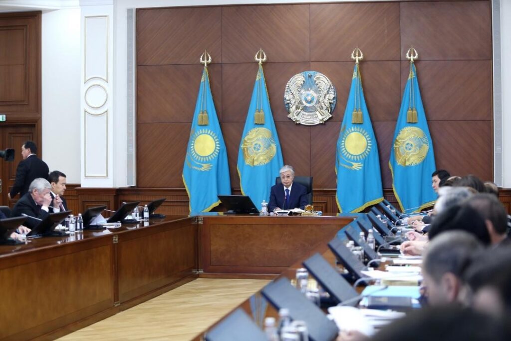 Пострадавший от ЧП бизнес в Казахстане освободят от налогов с фонда оплаты труда