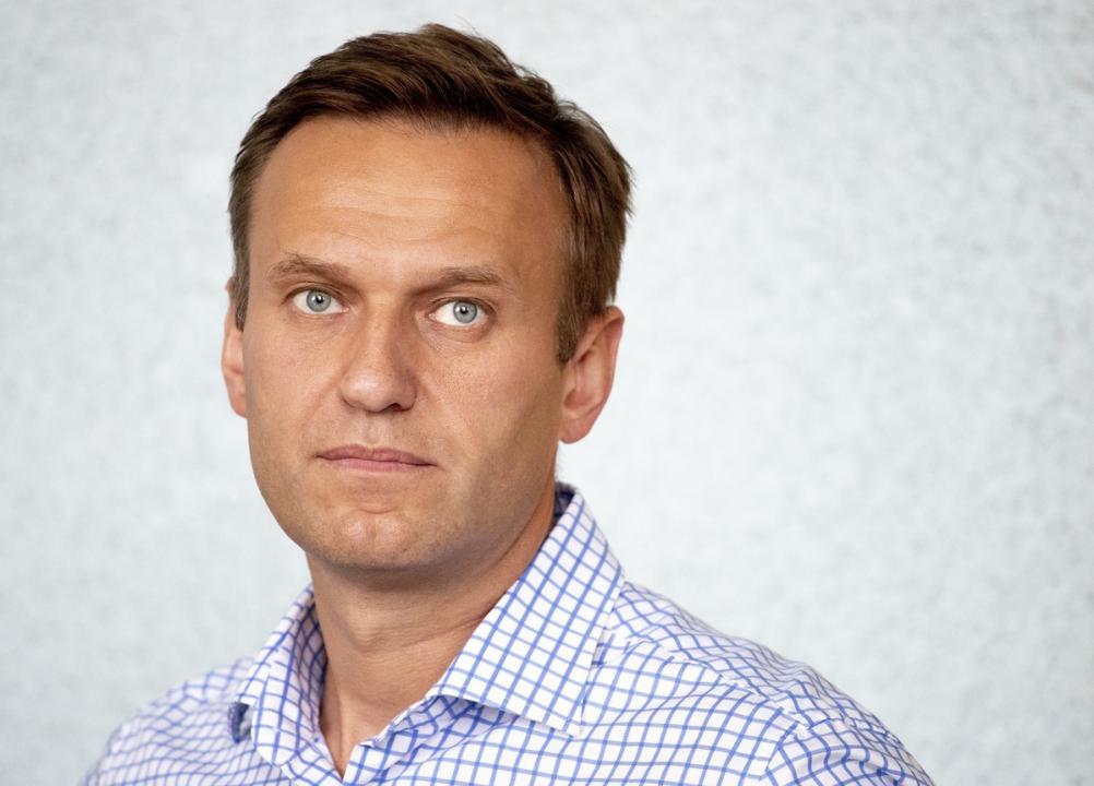 Навального подключили к аппарату ИВЛ