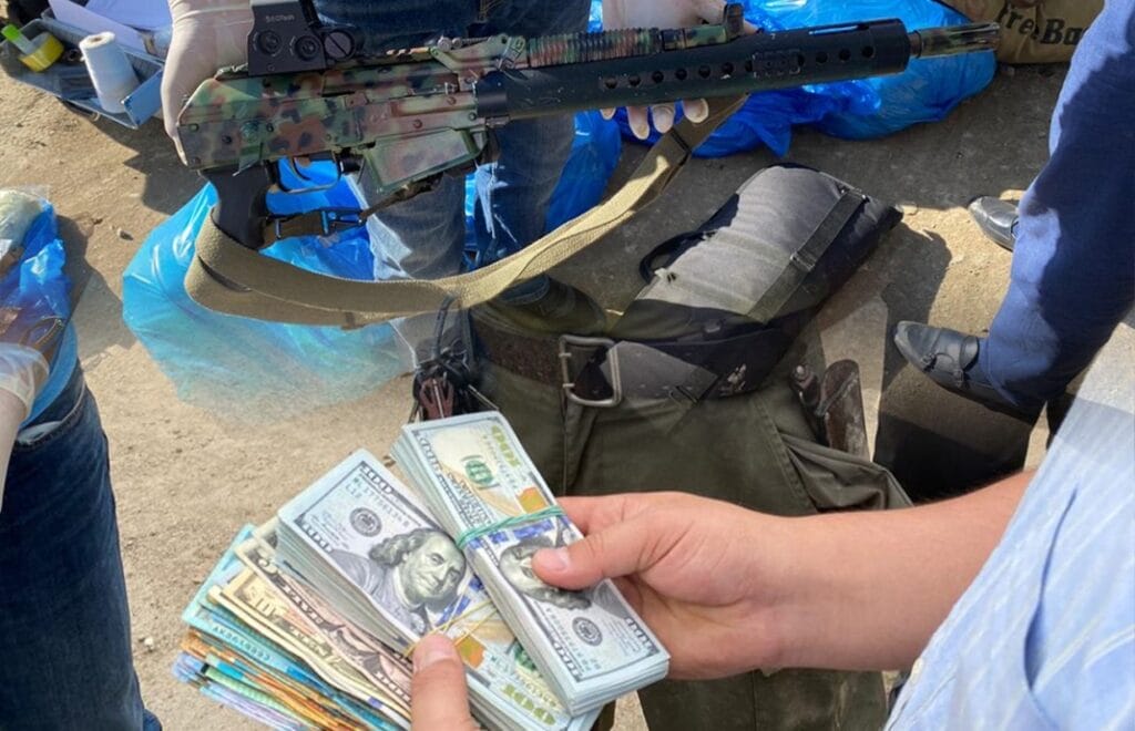 В Алматы нашли крупнейшую в истории страны нарколабораторию