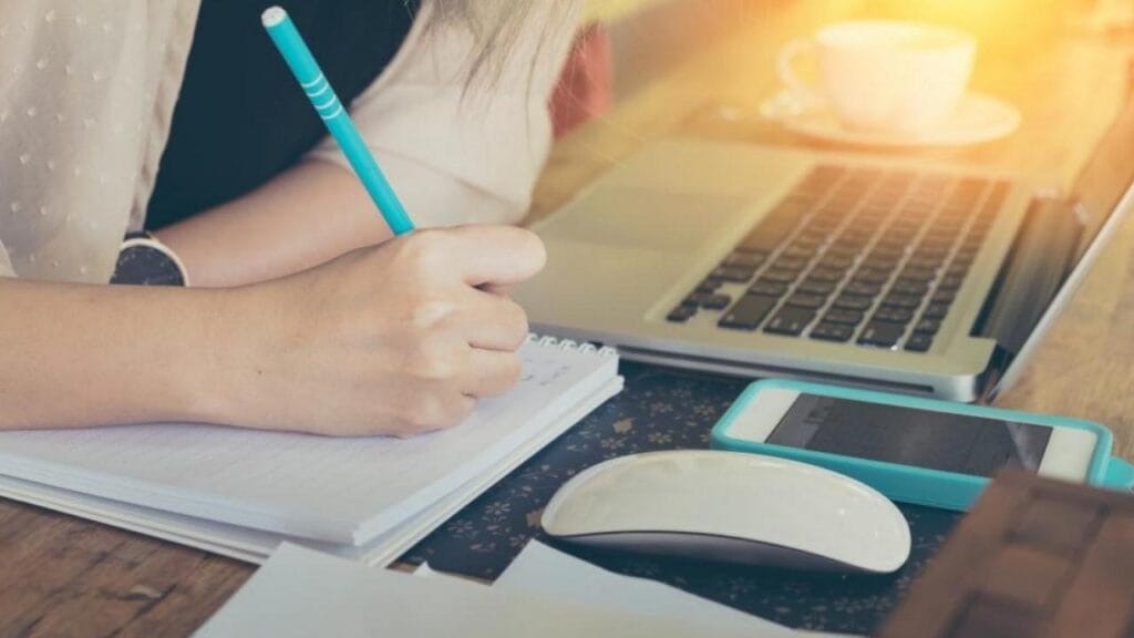 Әлеуметтік маңызы бар 24 қызметке қалай онлайн тапсырыс беруге болады?