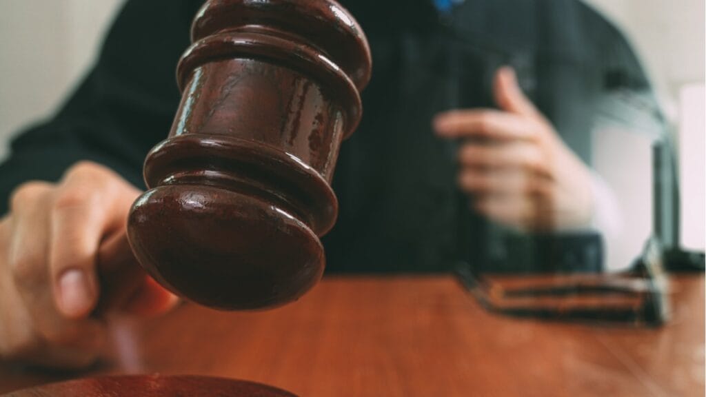 Павлодар облысының бұрынғы әкіміне қатысты сот үкімі шықты