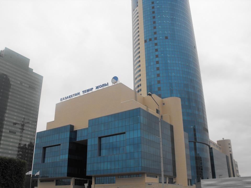 КТЖ недополучает большую часть доходов из-за тарифной политики