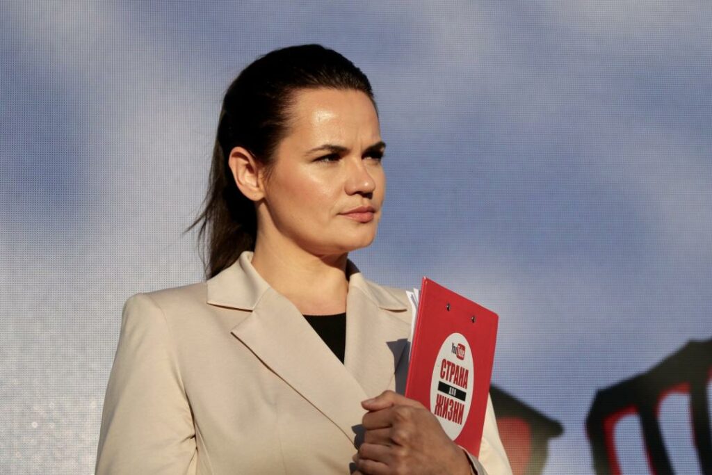 Тихановская заявила о готовности оппозиции пообщаться с представителями РФ